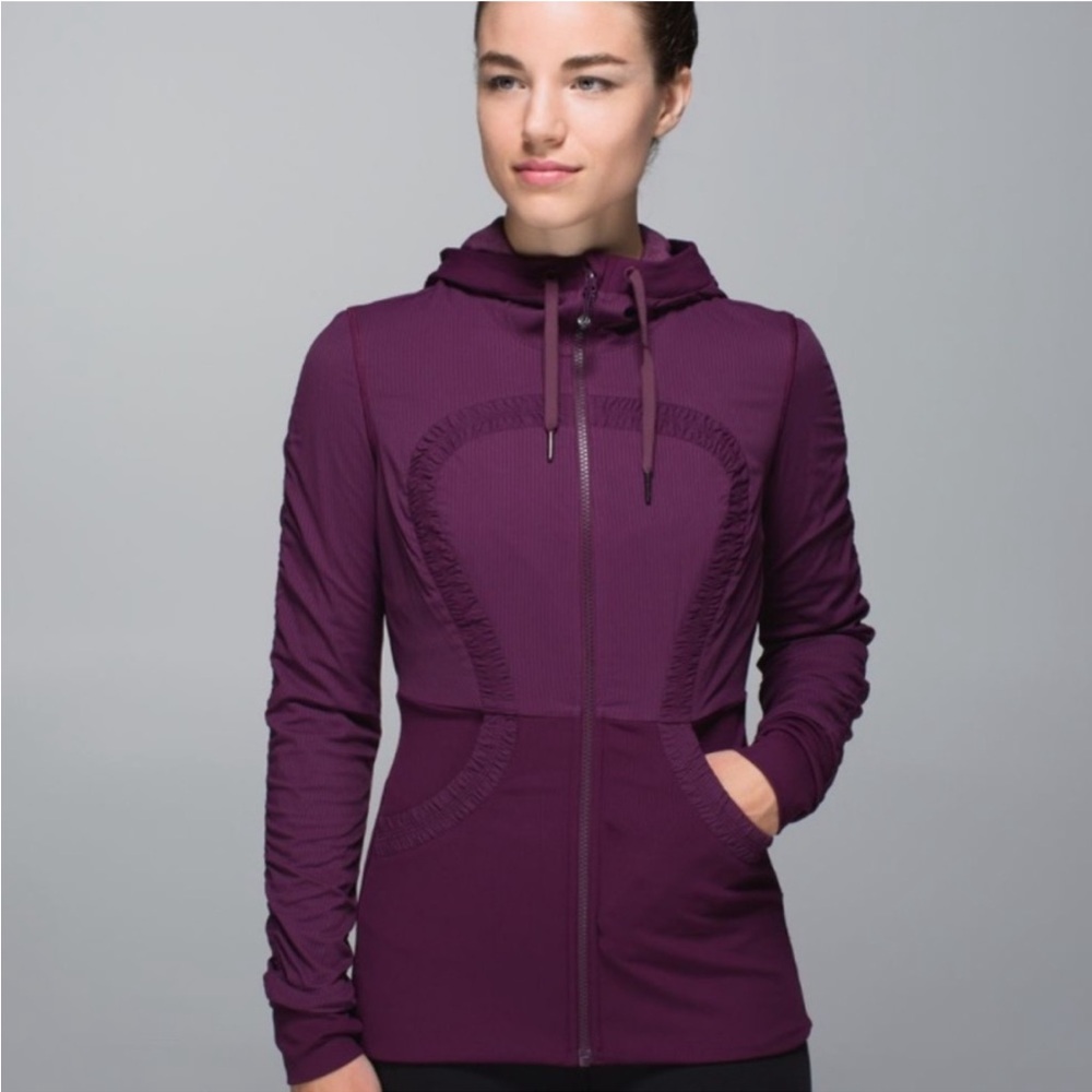 Lululemon- Dance Studio Jacket III in plum - Size 6